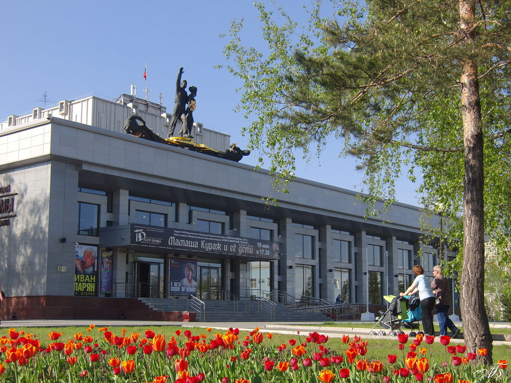 шпиль барнаул фото